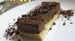 chocolate pot de creme with vanilla-infused sea salt